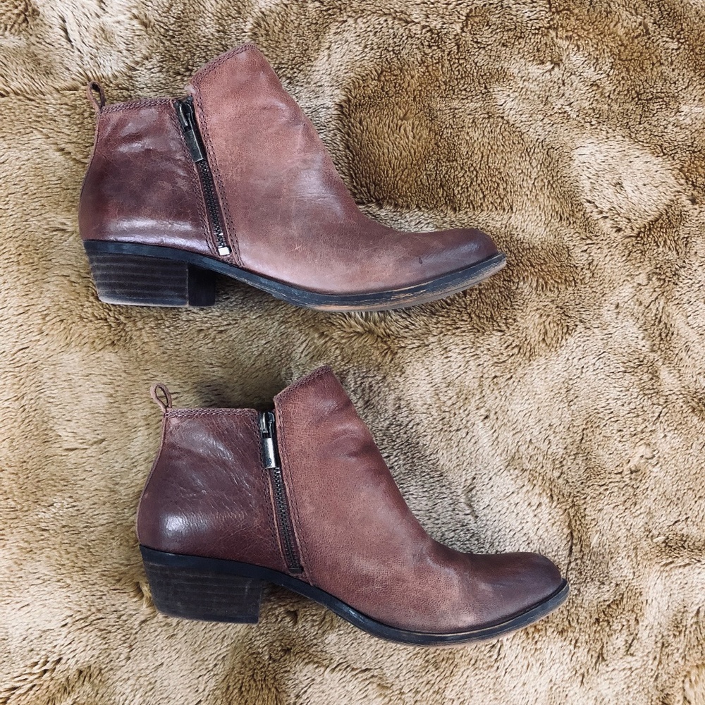 Lucky Brand tan ankle boots